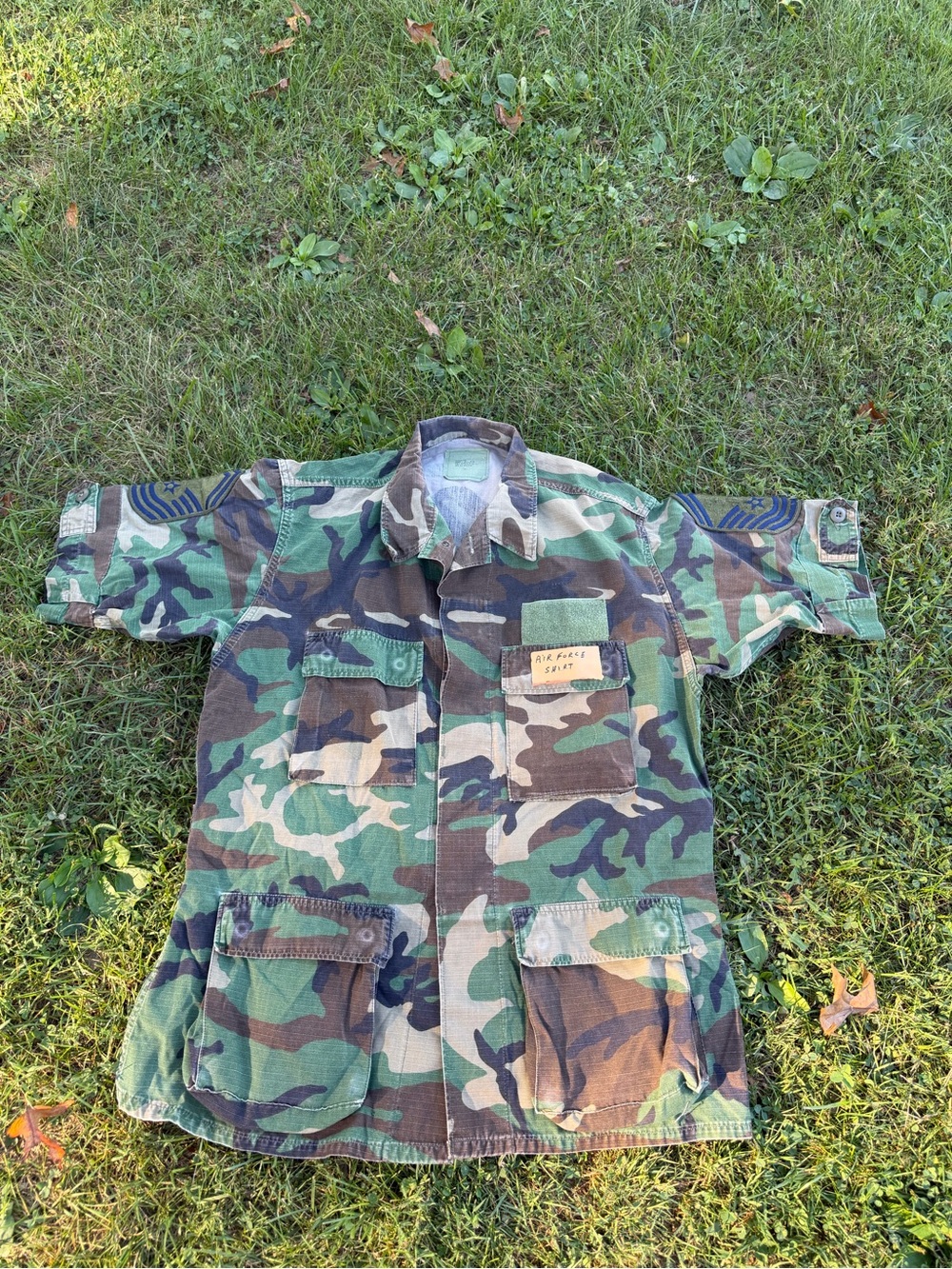 vintage U.S. Air Force woodland camo BDU (Battle Dress Uniform) Jacket